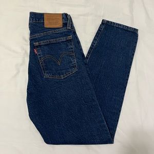 Levi’s Wedgie Jeans